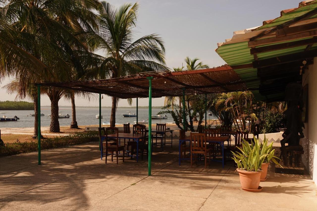 Hôtel Katakalousse Yembakana Exterior foto